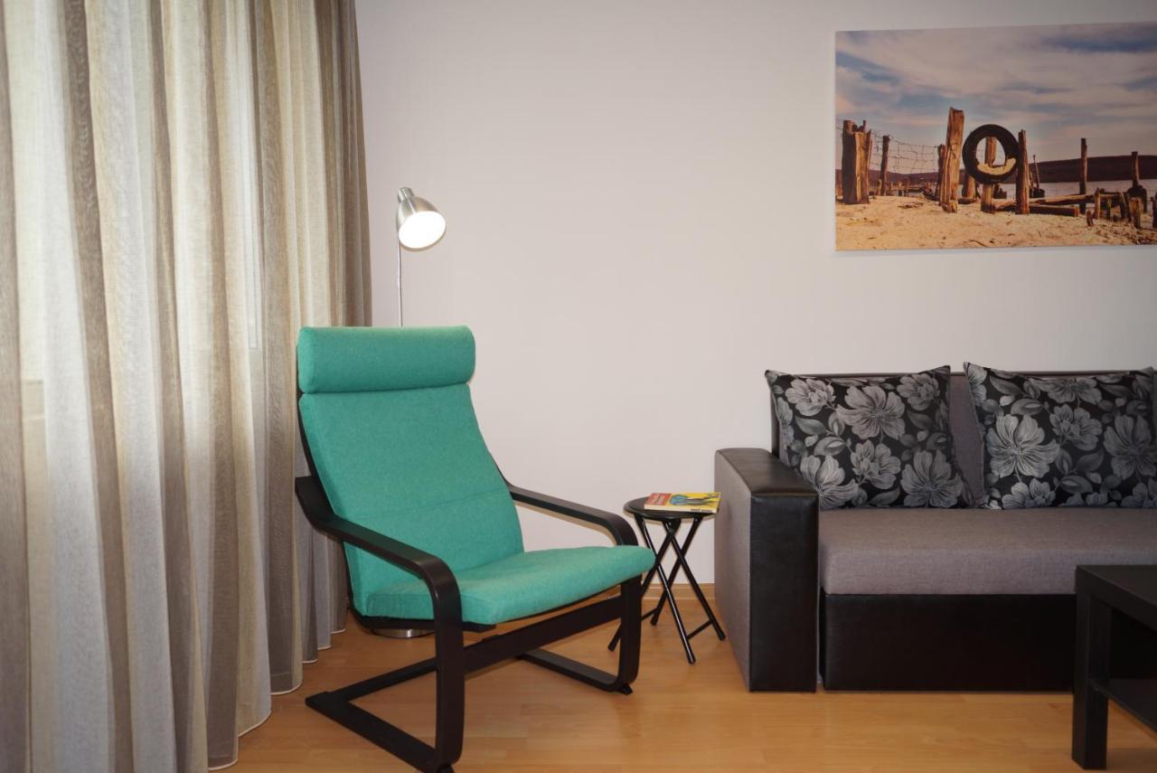 Spacious 2Bdr - Free Parking - Walk Everywhere - 300 Mbps Wifi 瓦爾納 外观 照片